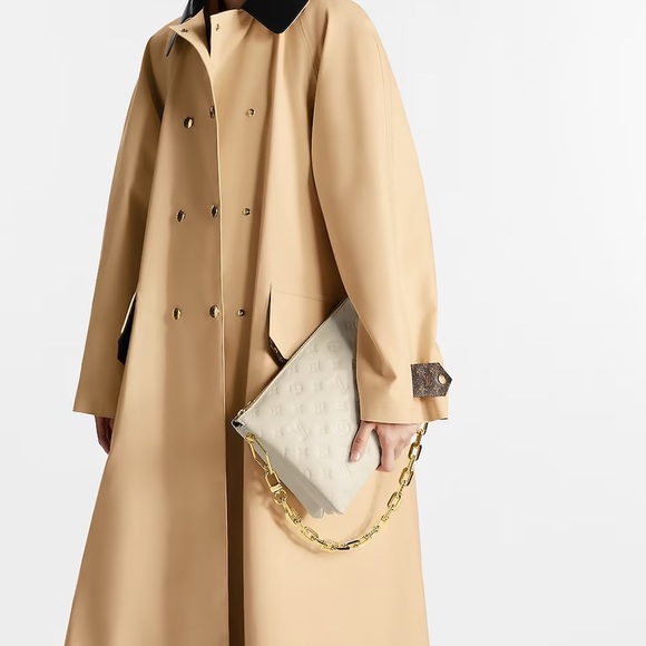 Louis Vuitton Coussin PM - Picture 4 of 15